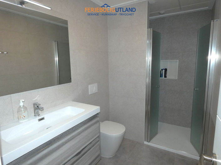 Image No.23-3 Bed Apartment for sale