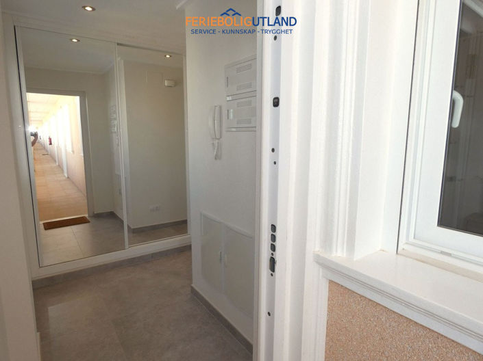 Image No.29-3 Bed Apartment for sale