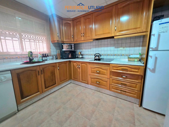 Image No.9-4 Bed Townhouse for sale