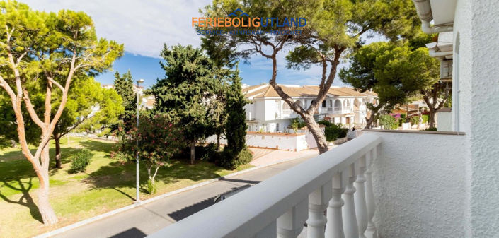 Image No.19-3 Bed Townhouse for sale