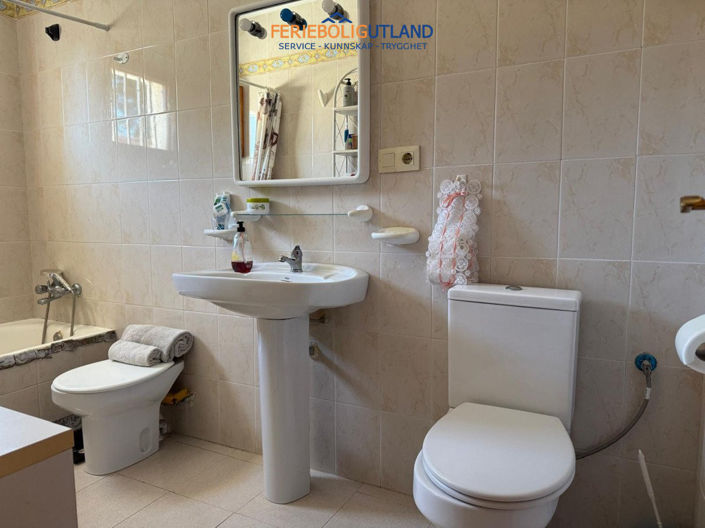 Image No.3-1 Bed Villa for sale