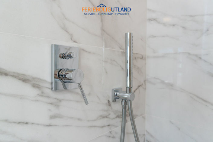 Image No.17-2 Bed Apartment for sale