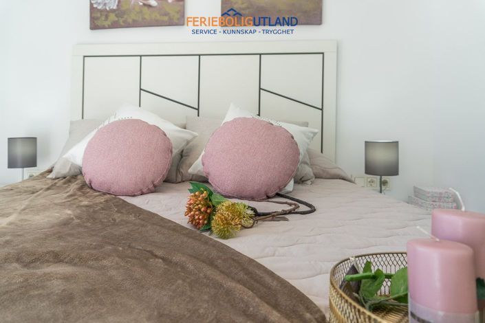 Image No.39-2 Bed Apartment for sale