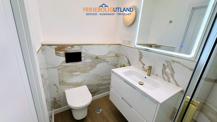 Image No.20-2 Bed Apartment for sale