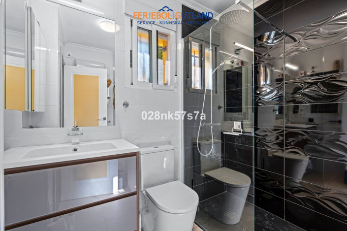 Image No.16-3 Bed Villa for sale