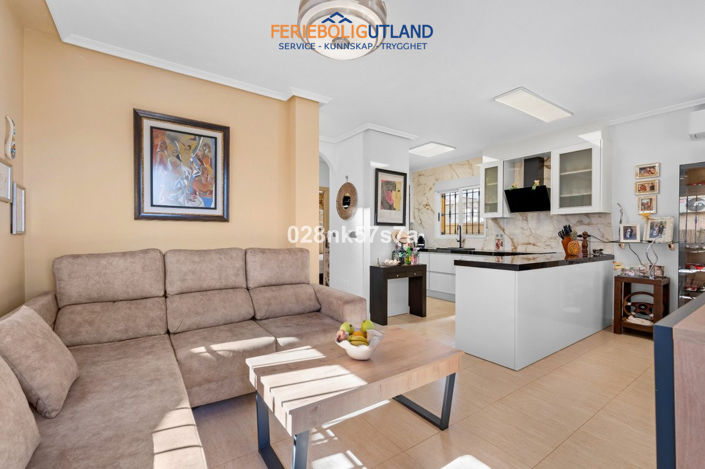 Image No.3-3 Bed Villa for sale