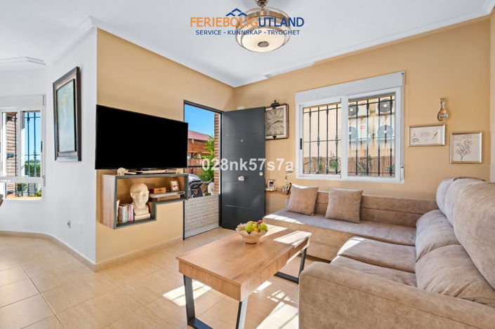 Image No.5-3 Bed Villa for sale