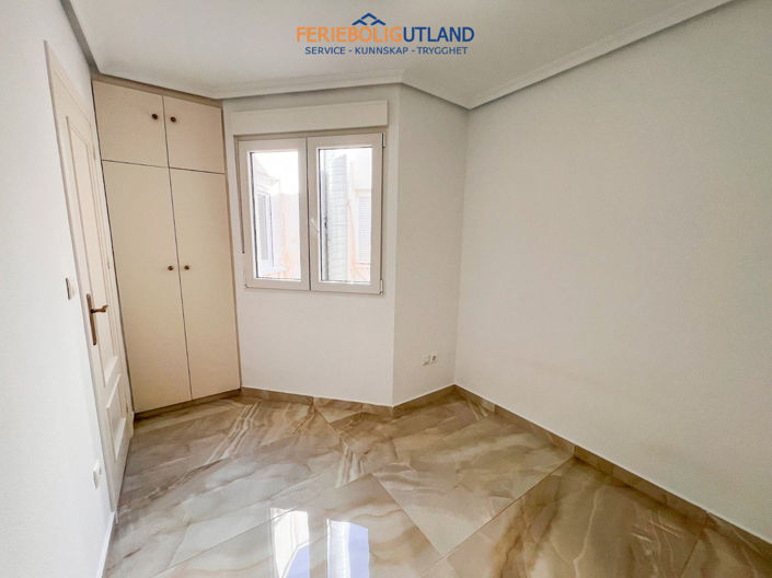 Image No.16-2 Bed Apartment for sale