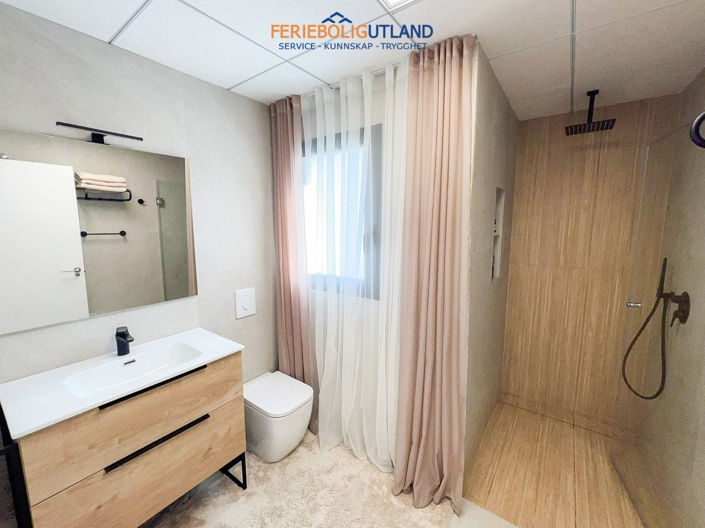 Image No.14-2 Bed Villa for sale