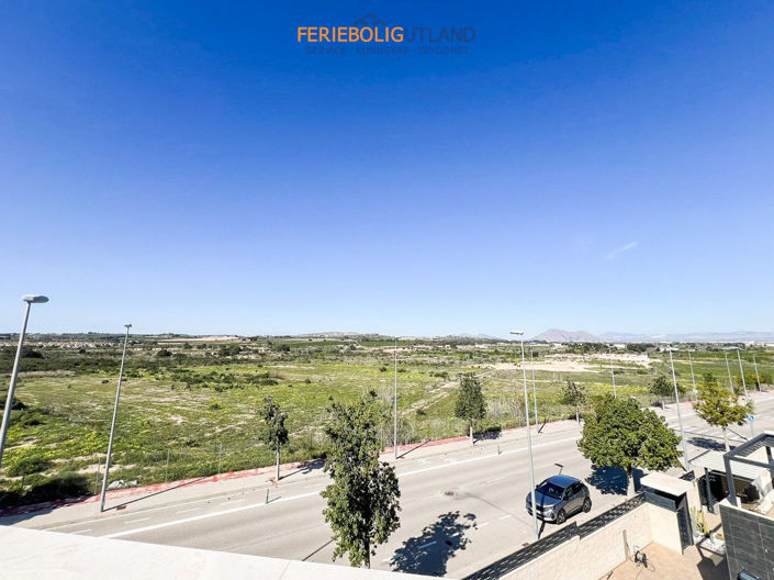 Image No.20-2 Bed Villa for sale