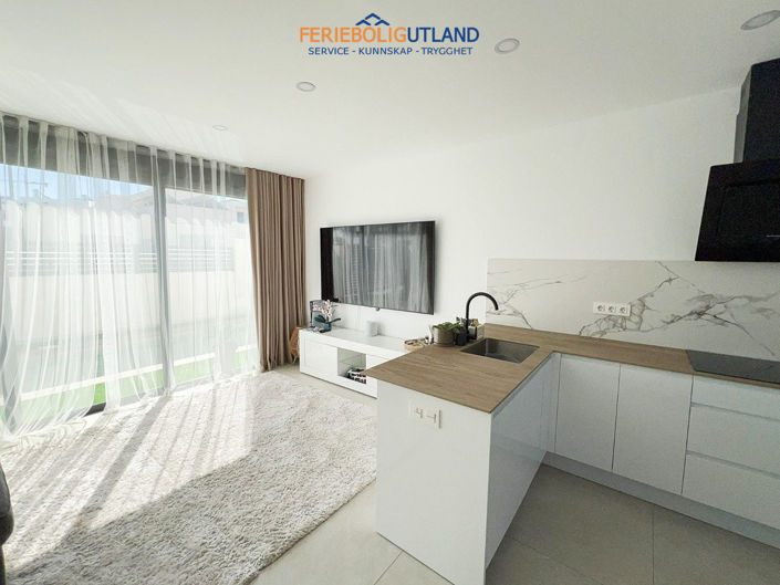 Image No.8-2 Bed Villa for sale