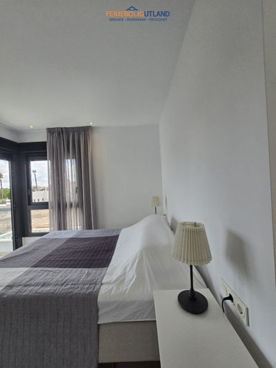 Image No.20-3 Bed Villa for sale