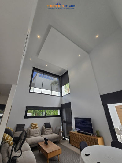 Image No.8-3 Bed Villa for sale