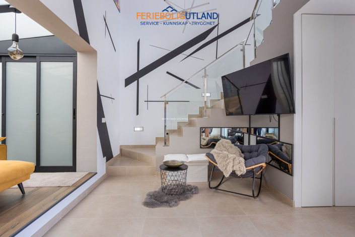 Image No.9-3 Bed Villa for sale