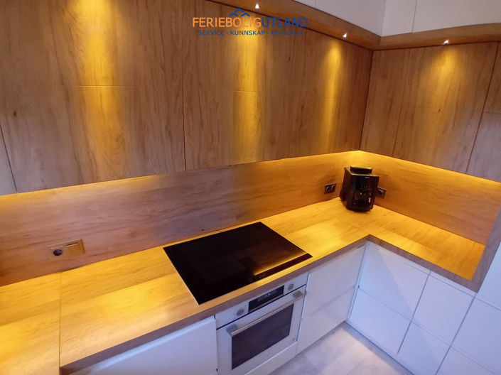 Image No.11-2 Bed Townhouse for sale