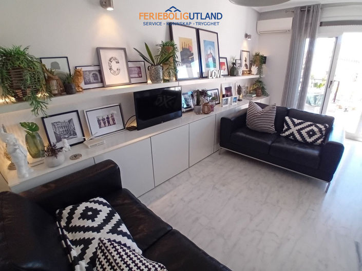 Image No.7-2 Bed Townhouse for sale