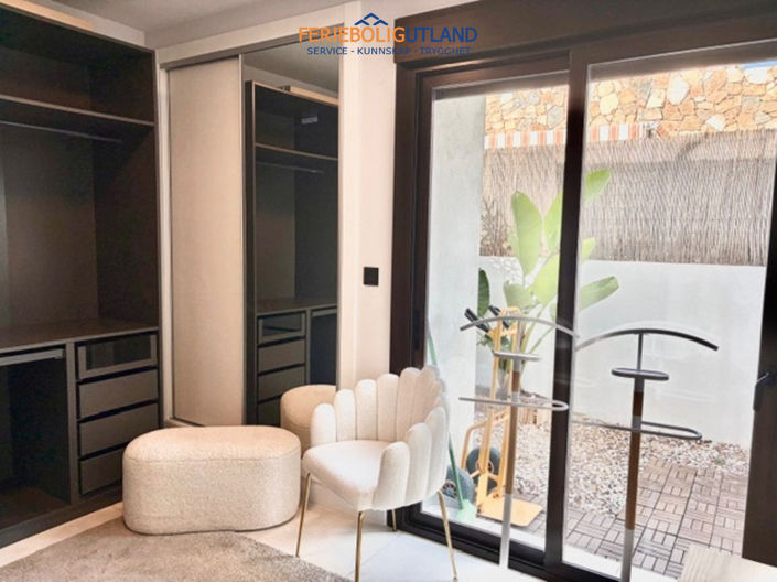 Image No.12-3 Bed Villa for sale