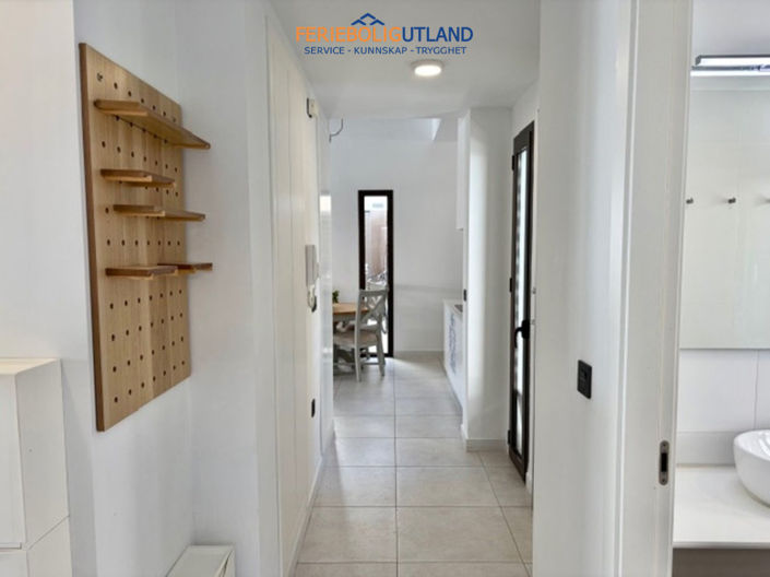 Image No.15-3 Bed Villa for sale