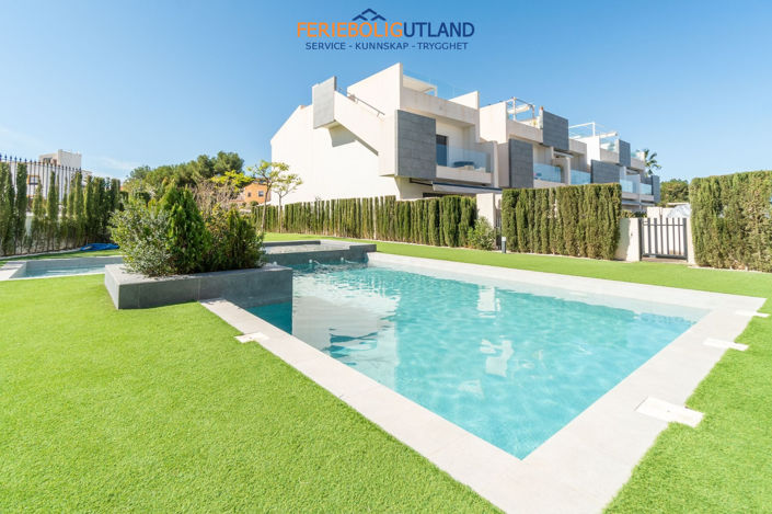 Image No.24-3 Bed Apartment for sale