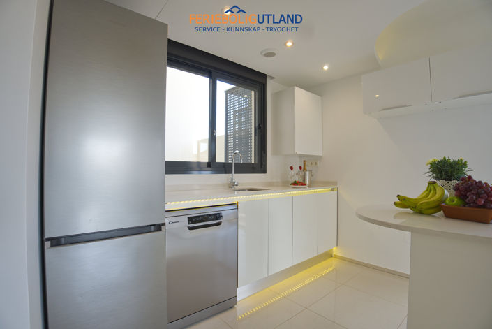 Image No.11-3 Bed Townhouse for sale