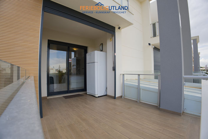 Image No.26-3 Bed Townhouse for sale