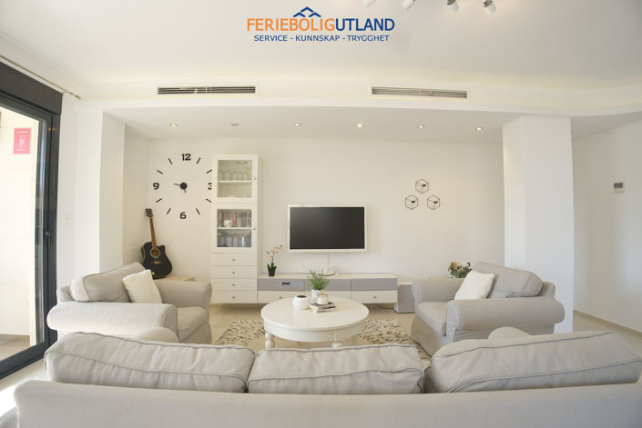 Image No.9-3 Bed Townhouse for sale