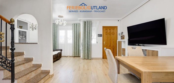 Image No.3-3 Bed Townhouse for sale