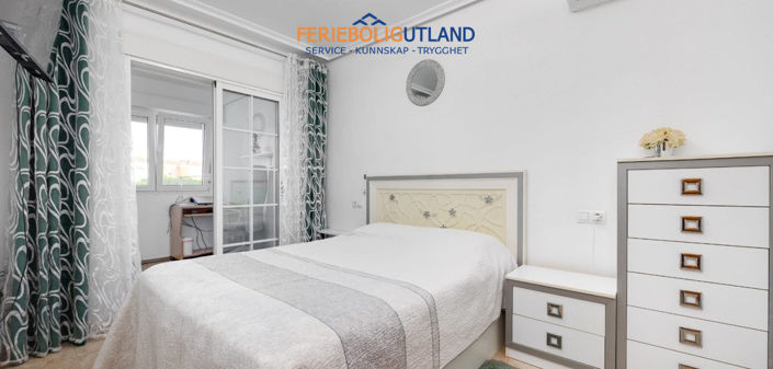 Image No.4-3 Bed Townhouse for sale