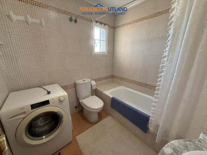 Image No.15-3 Bed Bungalow for sale