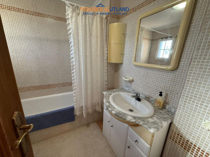 Image No.16-3 Bed Bungalow for sale