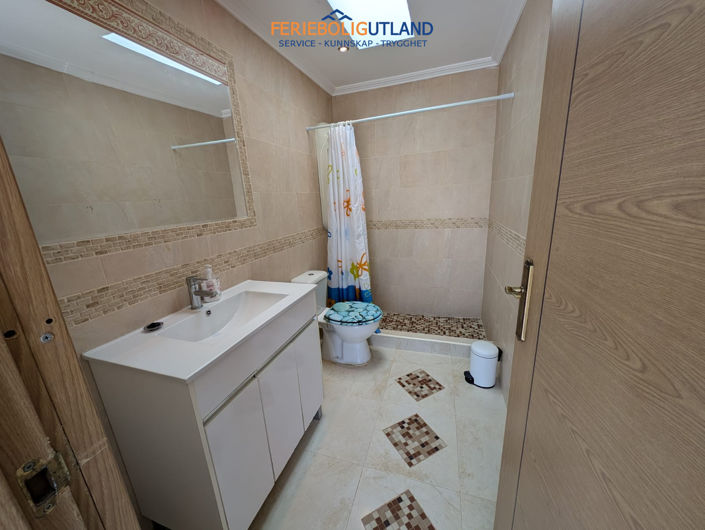 Image No.20-4 Bed Quad for sale