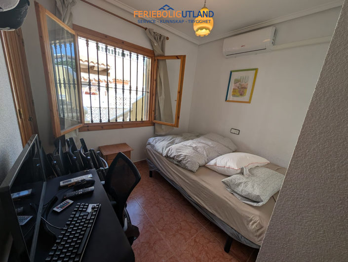 Image No.27-4 Bed Quad for sale