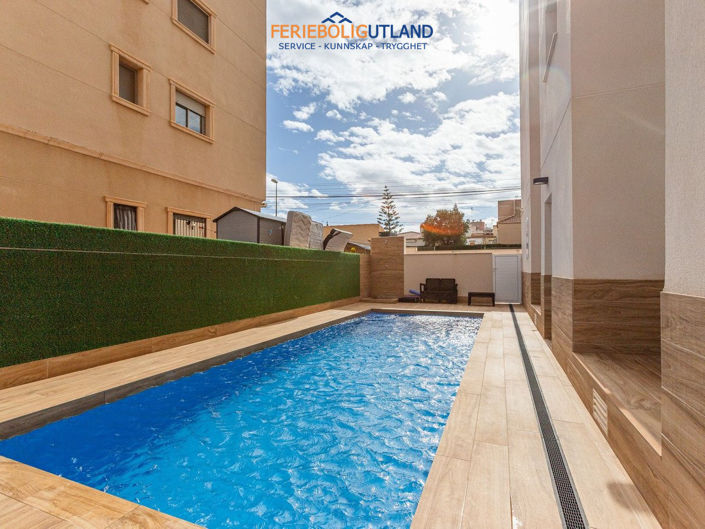 Image No.21-2 Bed Apartment for sale