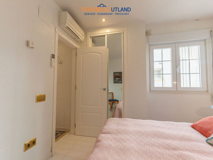 Image No.15-3 Bed Apartment for sale