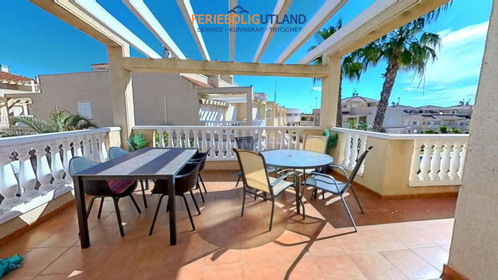 Image No.2-4 Bed Villa for sale