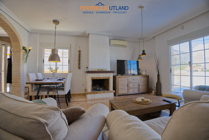 Image No.15-3 Bed Villa for sale