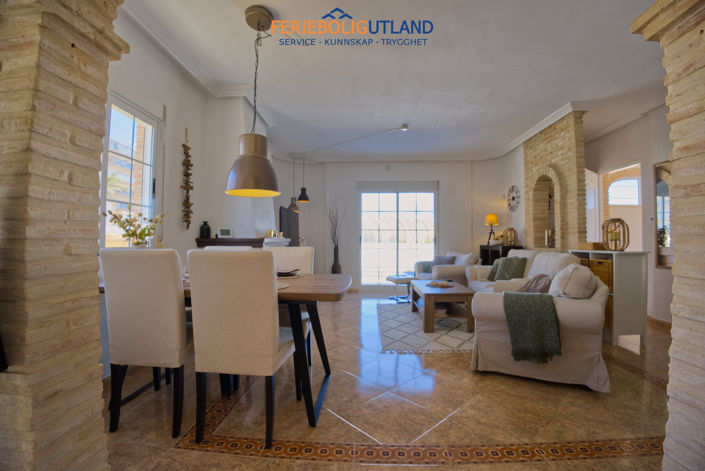 Image No.20-3 Bed Villa for sale