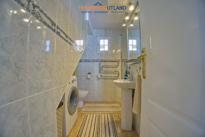 Image No.23-3 Bed Villa for sale