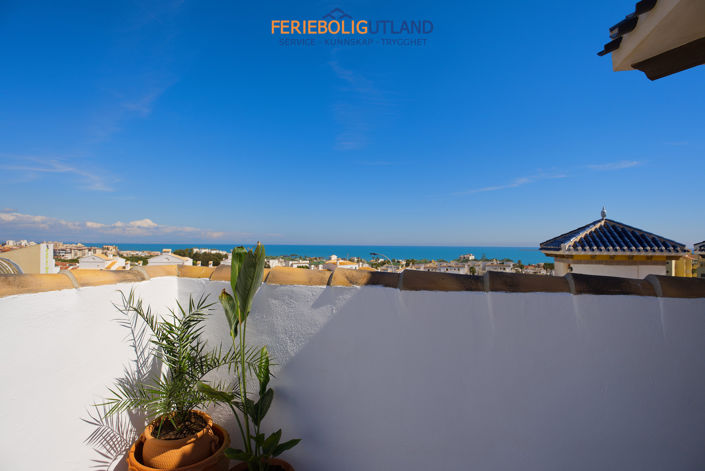 Image No.40-3 Bed Villa for sale