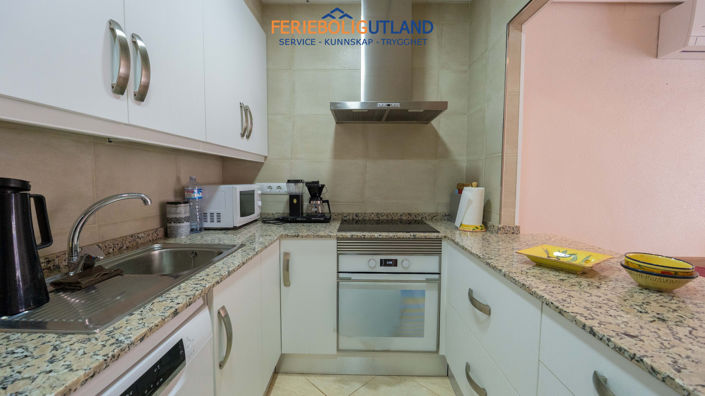 Image No.11-3 Bed Townhouse for sale