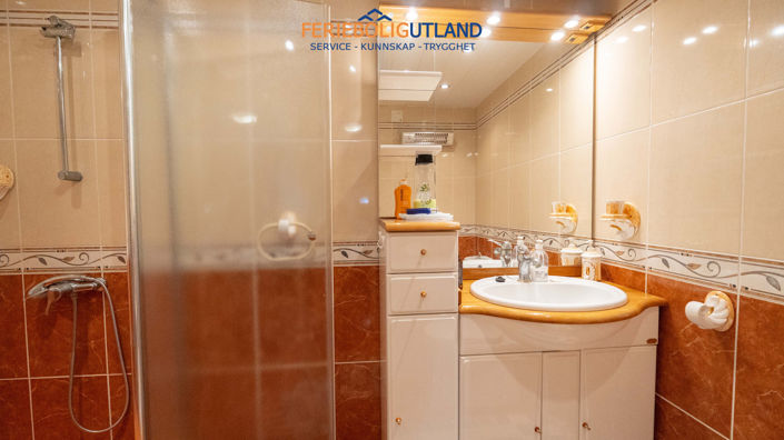 Image No.27-3 Bed Townhouse for sale