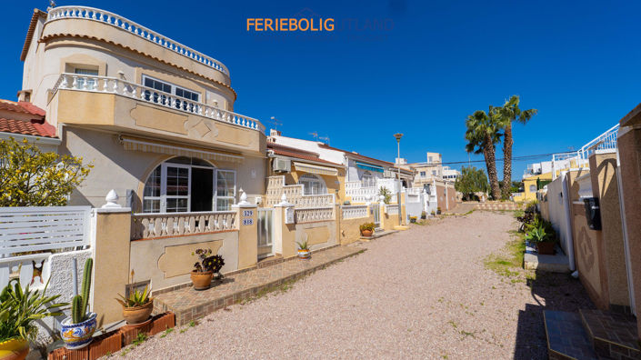 Image No.31-3 Bed Townhouse for sale