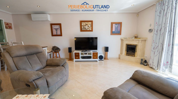 Image No.6-3 Bed Townhouse for sale