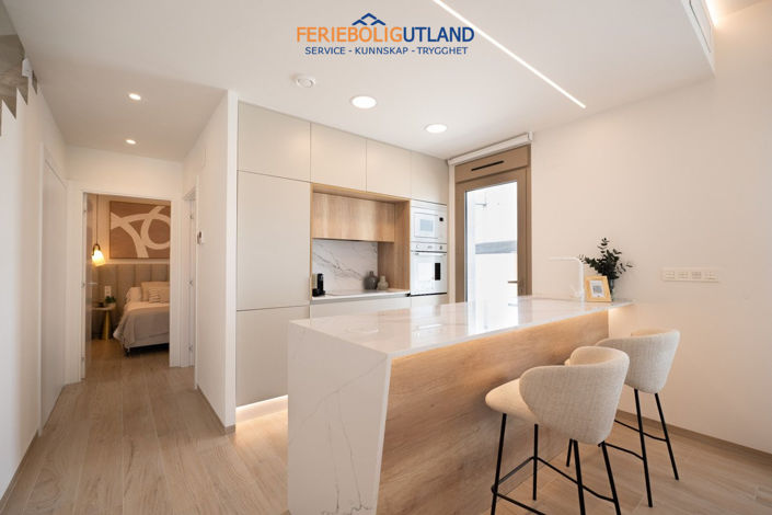 Image No.2-3 Bed Townhouse for sale