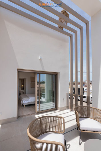 Image No.33-3 Bed Townhouse for sale