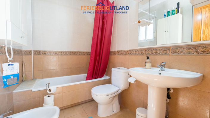 Image No.19-2 Bed Quad for sale