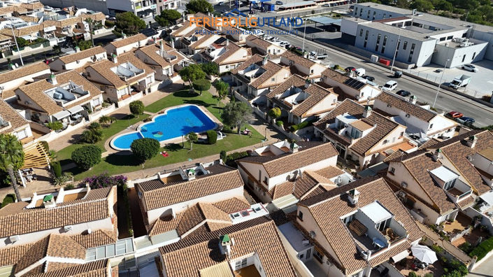 Image No.3-Villa de 3 chambres à vendre à La Zenia