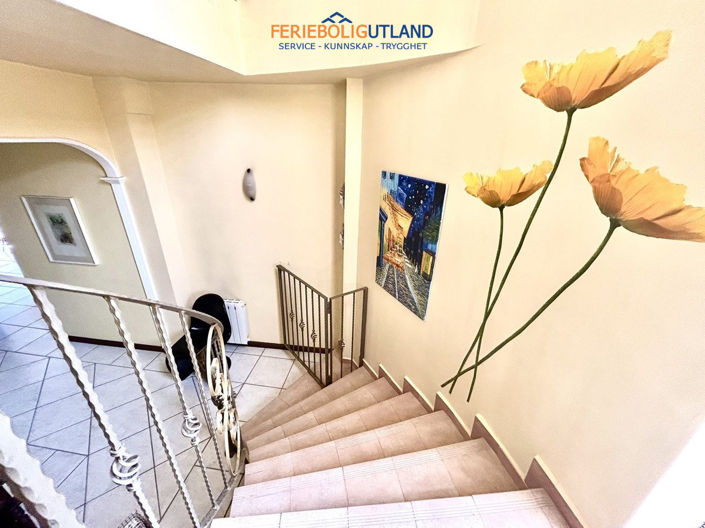 Image No.26-6 Bed Villa for sale