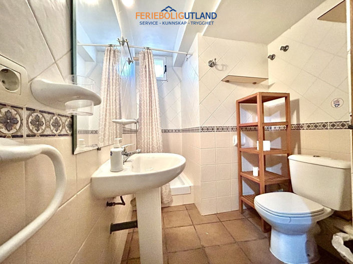 Image No.43-6 Bed Villa for sale