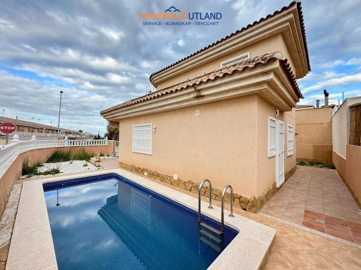 Image No.28-Villa de 3 chambres à vendre à Alicante